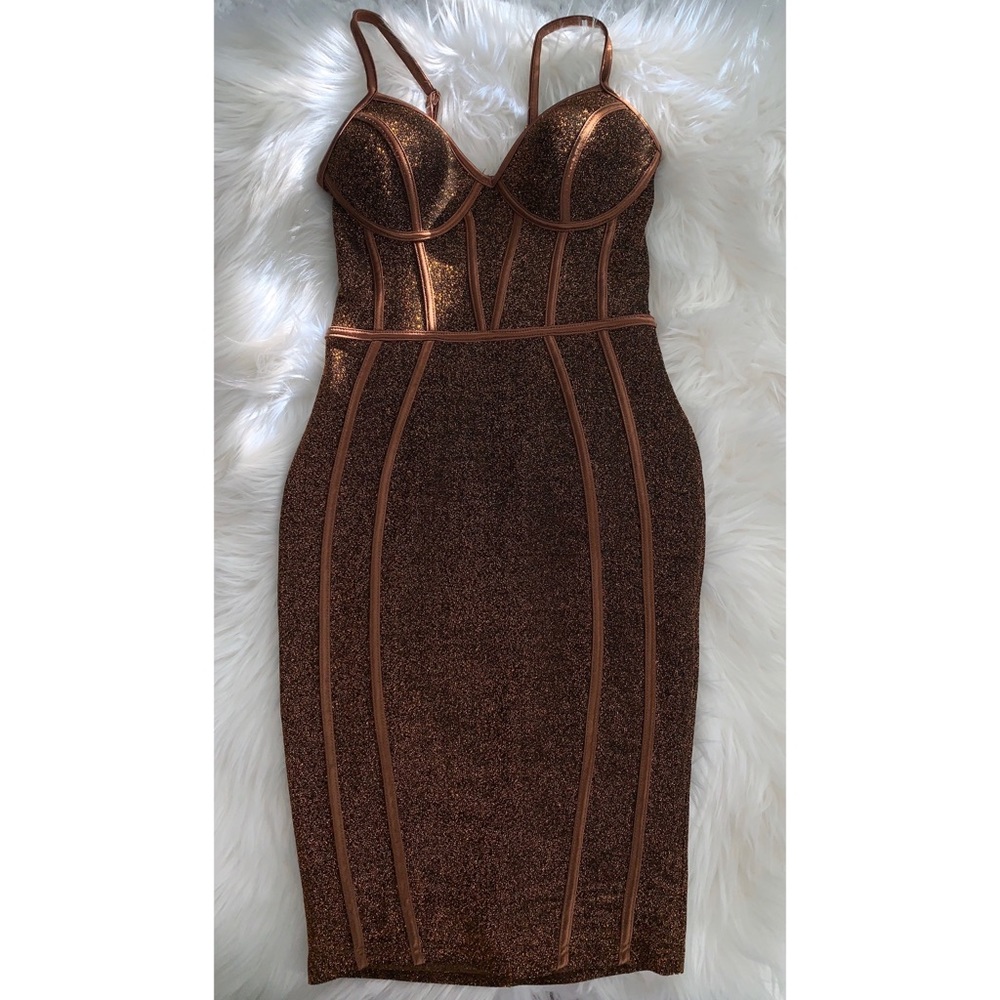 Brown Dress with Gold Stitching 🤎